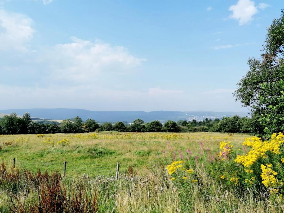 Brecon Burrows Vila Dowlais Exterior foto